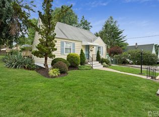 14 Dunbar Ave, Fords, NJ 08863
