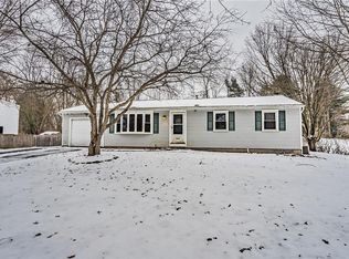 2354 Morrison Dr, Palmyra, NY 14522