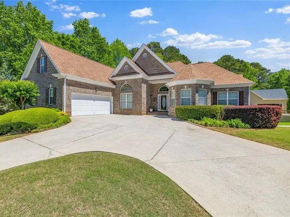 321 Vantage Dr, Jefferson, GA 30549