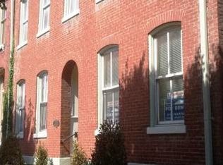 1825 S 8th St APT B, Saint Louis, MO 63104