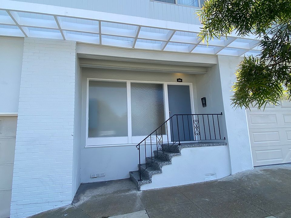 1st image of 290 Miramar Ave APT 1