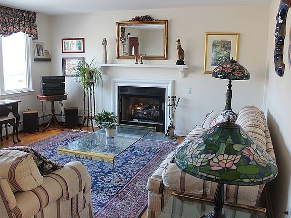 Living Room with FIreplace