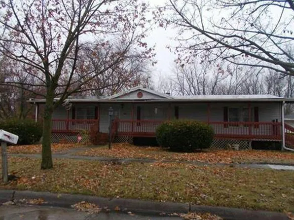 411 Norwood Dr, Monroe, MI 48161