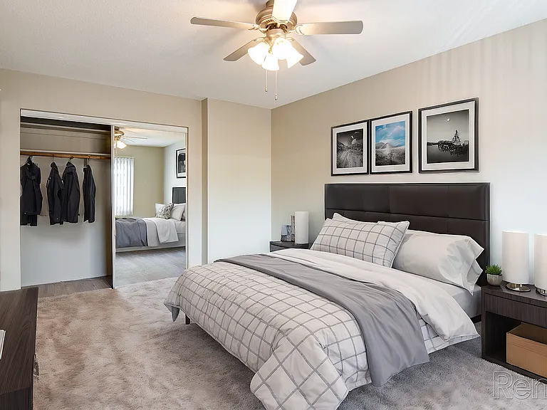 Parkview Apartments — Photo 4