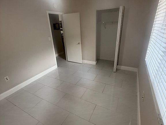 3rd image of 10732 La Placida Dr #A3