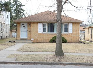 4853 N 74th St, Milwaukee, WI 53218