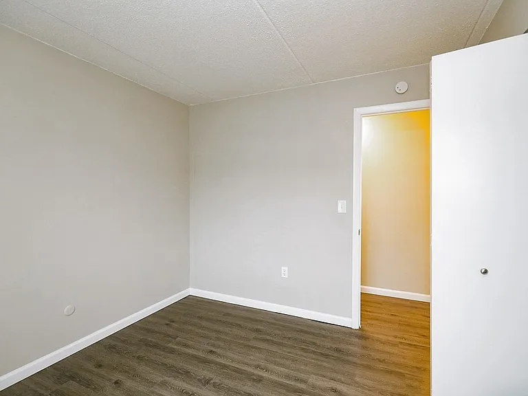 The Evalee Apartments — Photo 56