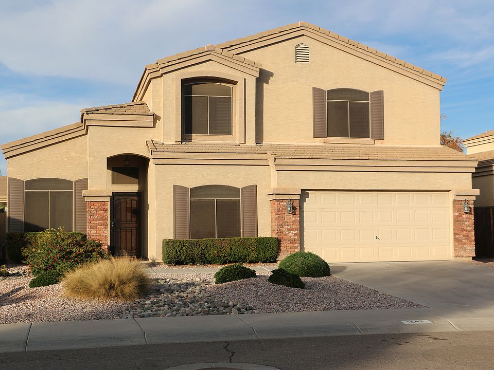 1st image of 1242 W Descanso Canyon Dr