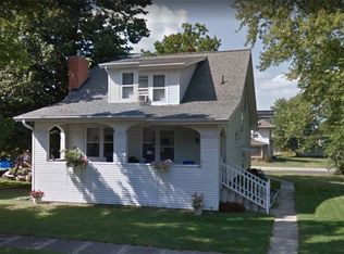 309 W Clarke St, Heyworth, IL