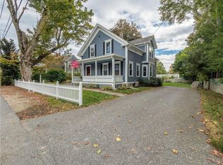 17 Maple St, Coventry, RI 02816