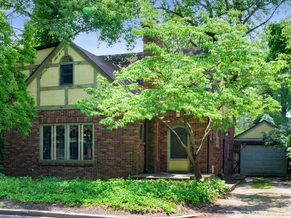 521 Kessler Boulevard East Dr, Indianapolis, IN 46220