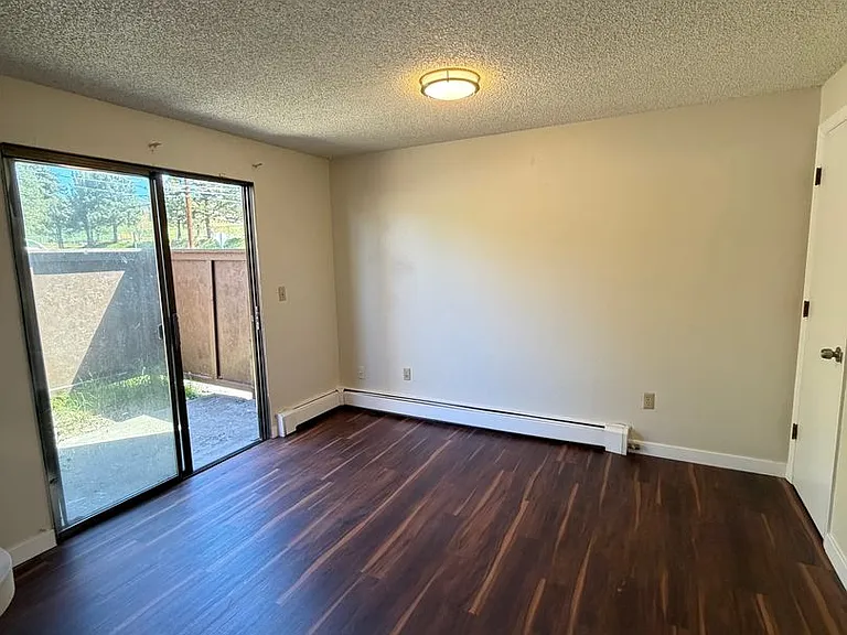 104 S Williams Ave #A — Photo 4