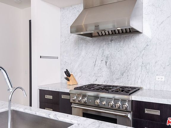 5th image of 17351 W Sunset Blvd #201A