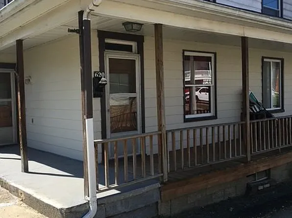 620 Warden St, Irwin, PA 15642