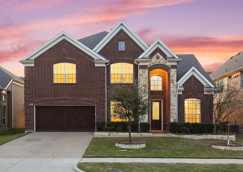 1st image of 609 Dividend Ave