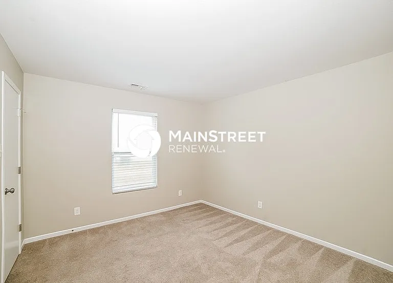 5458 Fairway Forest Dr — Photo 13