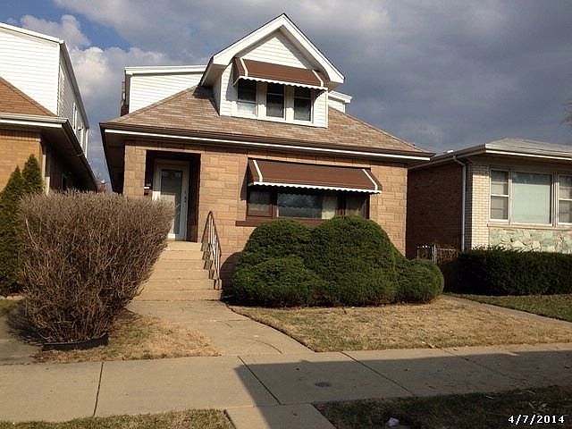 1st image of 3911 N Oconto Ave