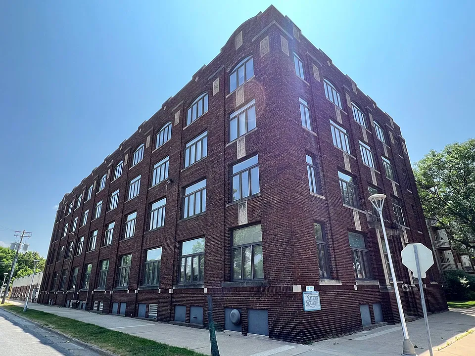 Salzer Square Apartments