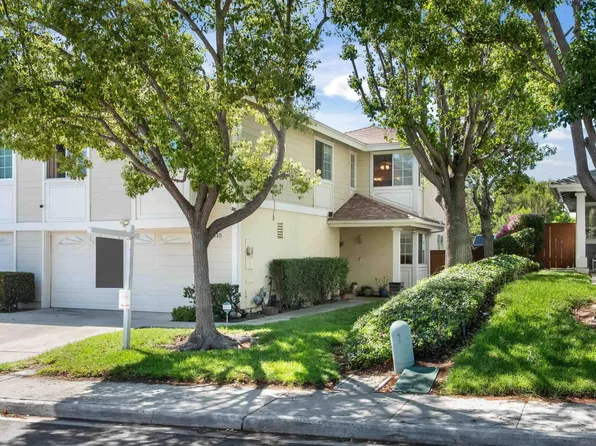 7810 Mission Montana Pl, San Diego, CA 92120