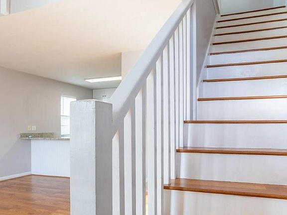 2nd image of 1314 Pawnee Pointe Ct