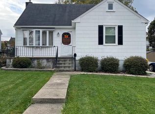 521 Cleveland Rd, Linthicum, MD 21090