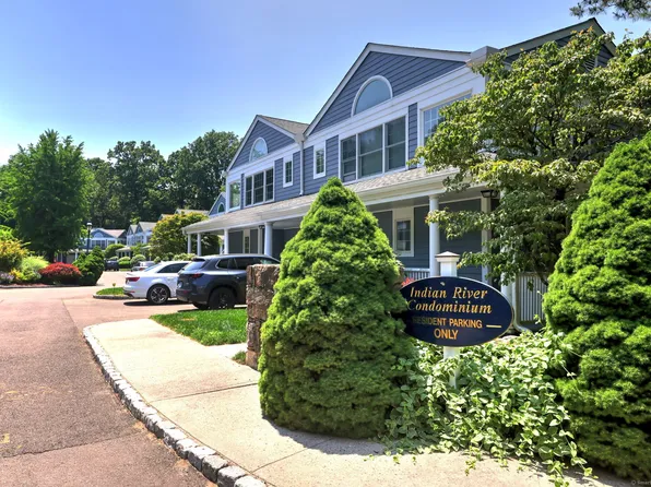 230 Saugatuck Avenue APT 8, Westport, CT 06880