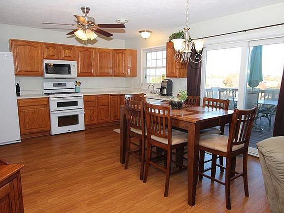 5th image of 7011 Highland Creek Dr