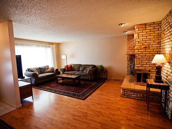 5th image of 607 Meadowlark Ln