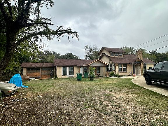 2nd image of 1222 Hillcrest