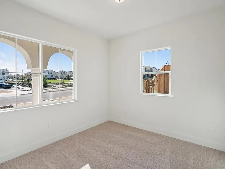 605 Santa Ynez Way — Photo 31