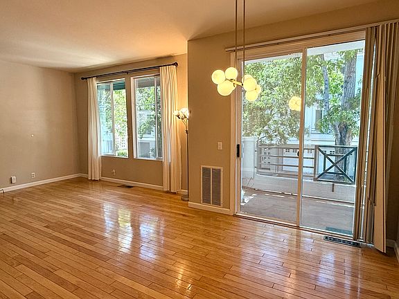 2nd image of 465 Navaro Way Unit 123