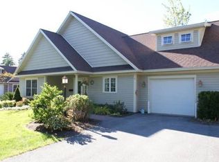 6 Hawthorne Ct, Orono, ME 04473
