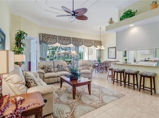 8470 Deimille Ct, Naples, FL 34114