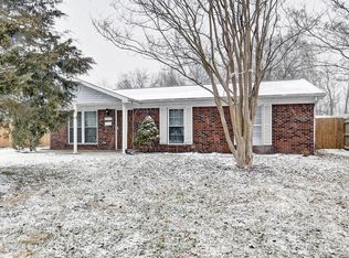 7313 Ethan Allen Way, Louisville, KY 40272