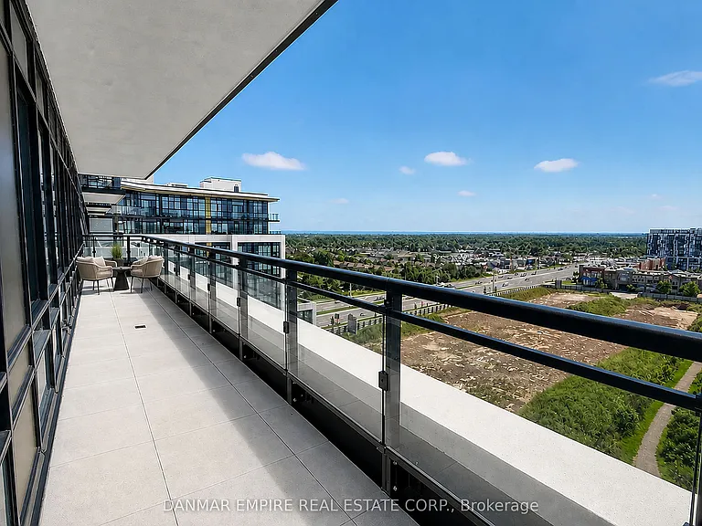 405 Dundas St W #LPH06 — Photo 25