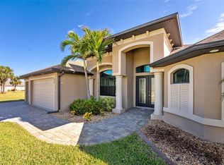 849 Rotonda Cir, Rotonda West, FL 33947