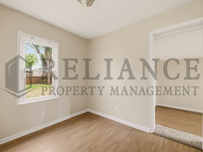 6021 W Newell St — Photo 21