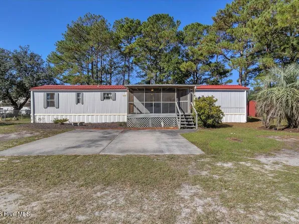 2387 Jolly Roger Drive SW, Supply, NC 28462