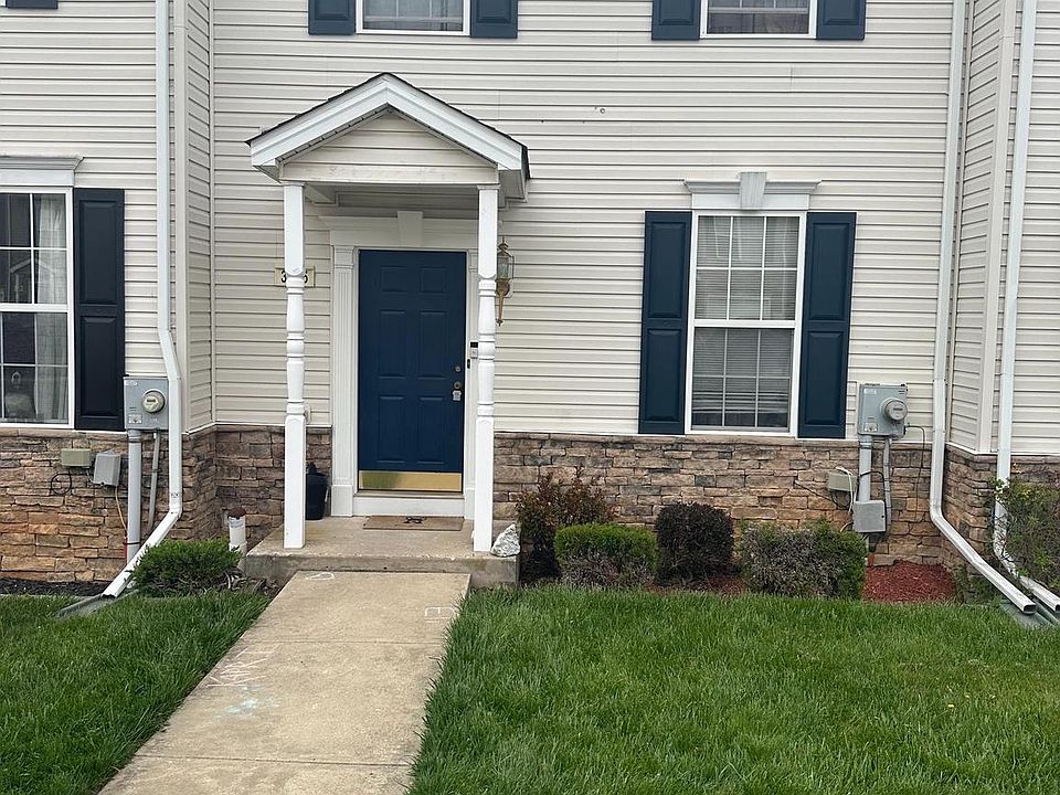 2nd image of 3595 Armory Ln #3595A
