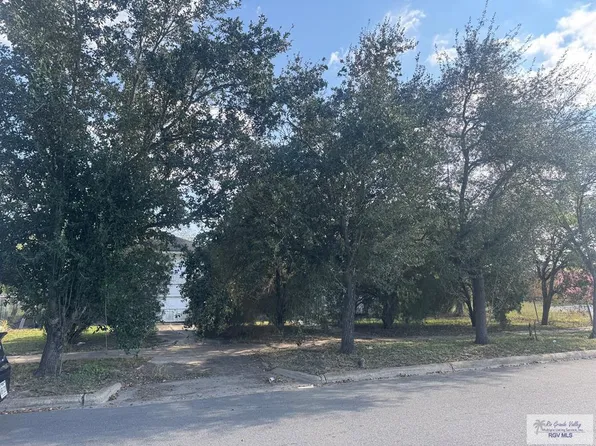 202 Ponciana St, San Benito, TX 78586