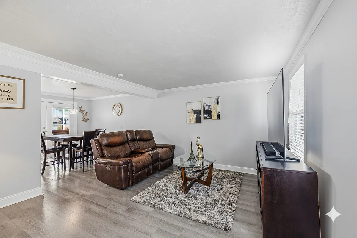 Building Photo - 2717 Tinstree Dr