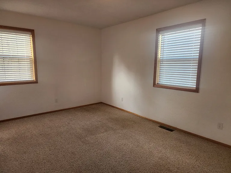 40 Peregrine Pl — Photo 14