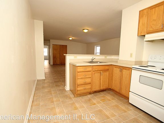 5th image of 1011 N Charles St APT 3R