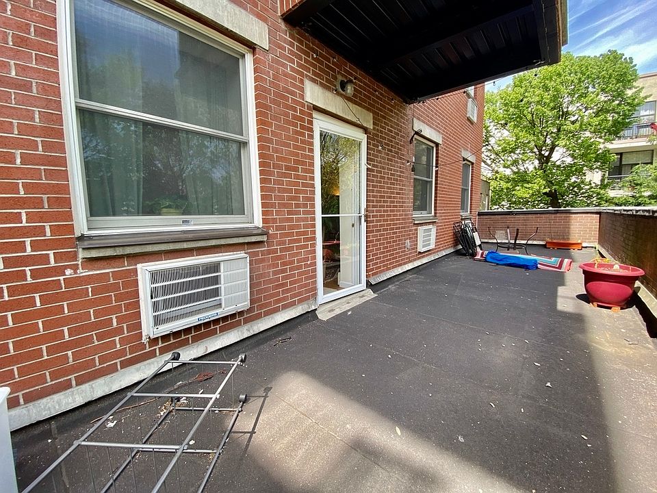 1st image of 257 15th St APT 204