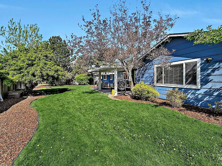 10818 W Marlinwood Dr — Photo 22