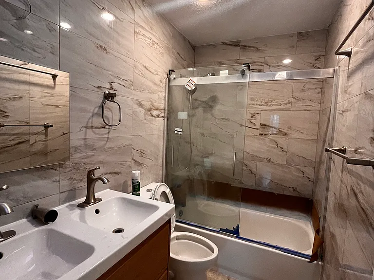 195 Balboa Way — Photo 10
