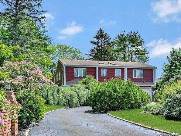 7 Campbell Drive, Dix Hills, NY 11746