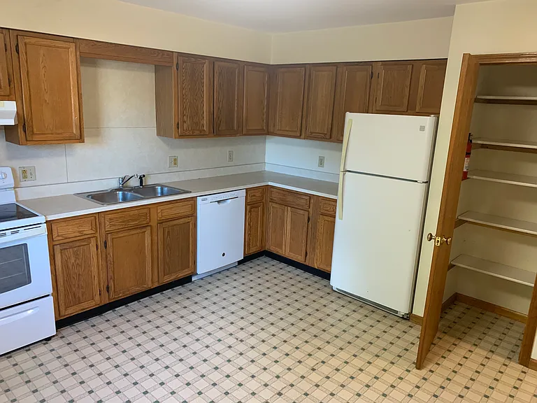 36 Merrimac St #B — Photo 2