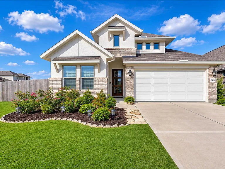 31416 Cedar Elm Trl — Photo 1