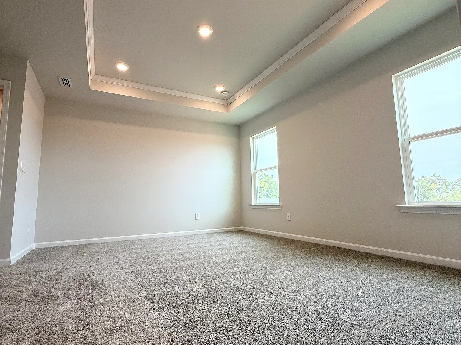 4 bed, 3.5 bath, 2184 sqft, $2,375 — Photo 3